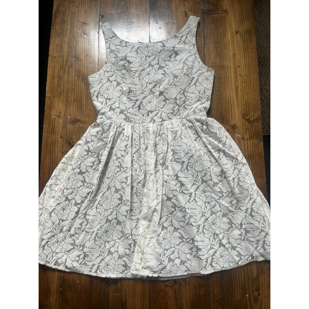 Jessica Howard Ivory Floral Lace Fit and Flare Dress Sleeveless Taupe Lining 14